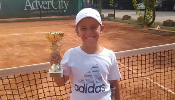 Janko Mladenovic pobednik turnira "NIŠ OPEN 2019" za dečake do 10 godina u tenisu