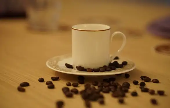 Zašto je kafa toliko poskupela i kakve veze sa tim imaju napadi podvodnih dronova