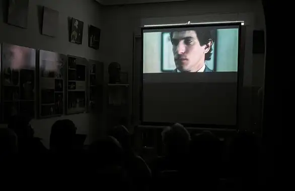 Ljubitelji filma uživali uz špansko ostvarenje ,,Tamno plavo, gotovo crno”