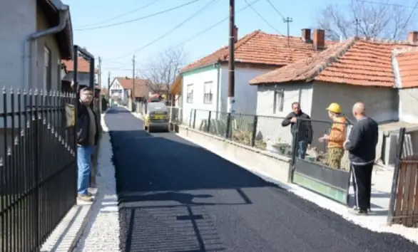 Asfaltirana Knjaževacka ulica - 300 metara 3.6 miliona dinara: Za 6 igrališta u Zaječaru grad izdvaja 21.8 miliona dinara
