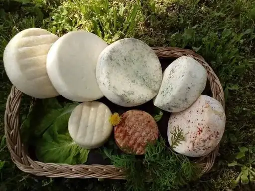 Sirevi i kačkavalj iz Nikoličeva prodaju se širom Srbije i Evrope