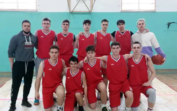 Prva mesta za Gimnaziju u košarci i basket na Okružnom takmičenju