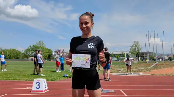 Iva Maletić osvojila 1. mesto na 800 metara