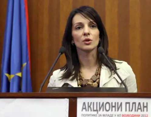 Tepić (SSP) optužila Vučića da je vođa organizovane kriminalne grupe