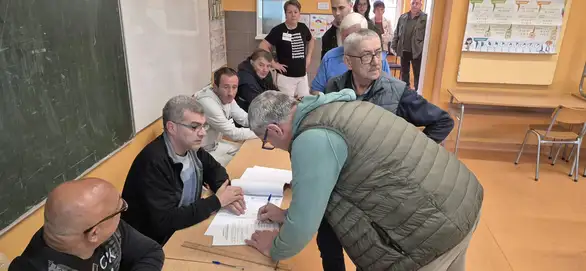 Veliko interesovanje za glasanje u Zaječaru: Izlaznost u 10 časova 19,5%