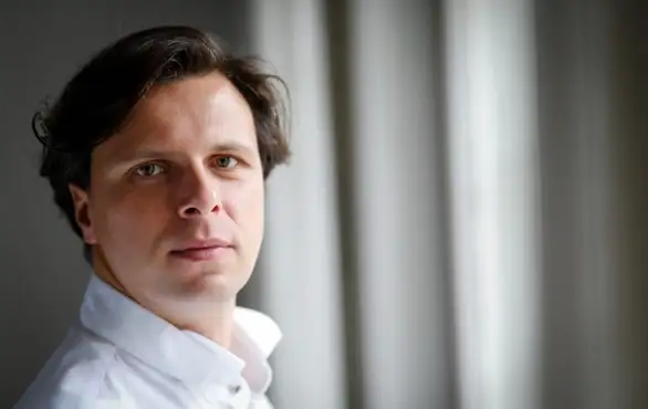 U sali Osnovne muzičke škole ,,Stevan Mokranjac“ u Zaječaru koncert pijaniste Vladimira Miloševića