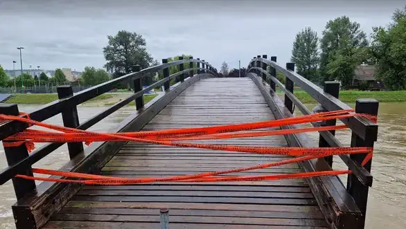 Grad Zaječar raspisao tender za sanaciju pešačkog mosta kod Popove plaže