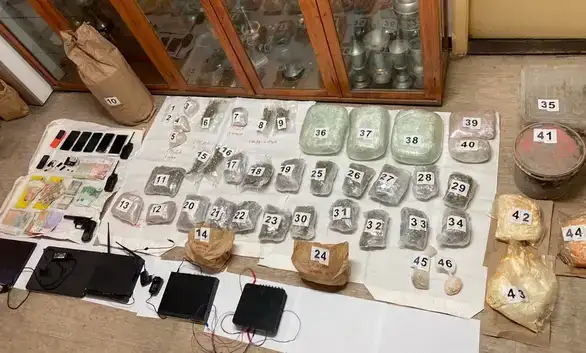 Uhapšen Boranin sa 4.8 kilograma heroina, pet kilograma marihuane i 19 kilograma amfetamina