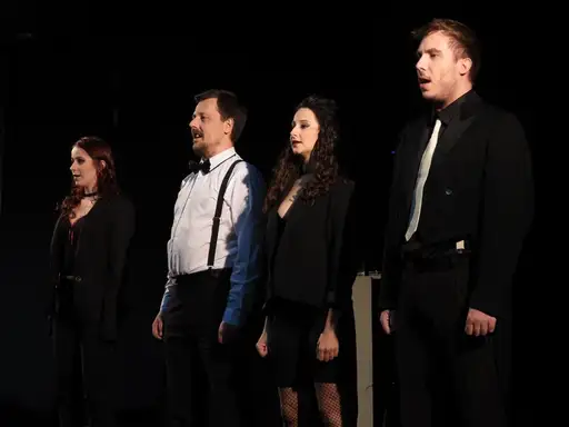 Na 21. Međunarodnom festivalu ,,Balkan teatar fest” u Dimitrovgradu, zaječarski ansambl odigrao je predstavu ,,Kabare- sitnice života”