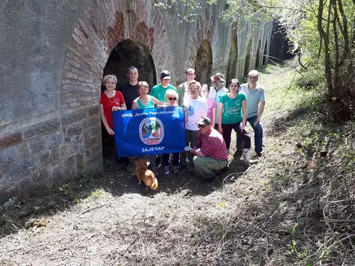 Planinari uredili bastion u Velikom Izvoru - svetlost dana ugledao još jedan deo utvrđenja!