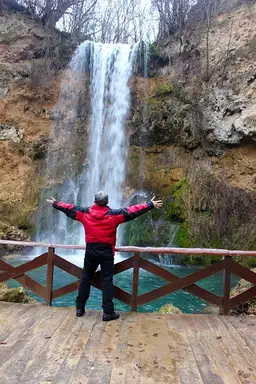 Planinarski putopis: Kad planinari zapevaju uz stari kontrabas