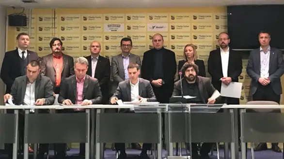 Opozicioni savezi i stranke potpisali dokument o uslovima za fer izbore