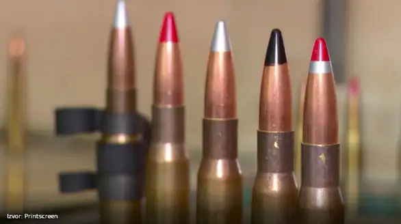 Vučić: Za tri dana građani predali 8.500 komada oružja i 398.450 komada municije