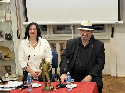 U okviru Ciklusa ,,Balkanski poslenici kulture” u Pozorišnom muzeju predstavljen portret prof. dr Zorana Pejkovskog