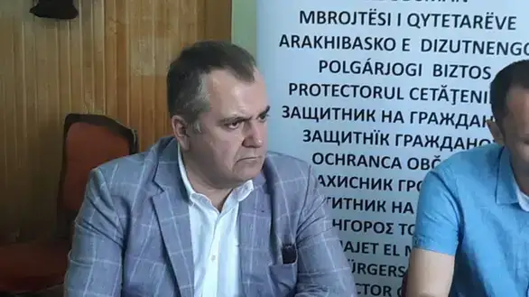 Zaštitnik građana: Očekujem da će Skupština usvojiti Zakon o zabrani telefona u školama