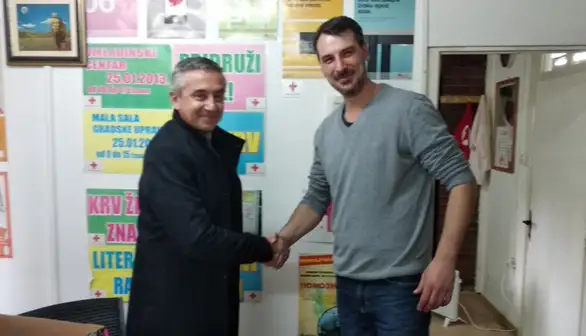 Fondacija Iskorak: Školski pribor za najmlađe korisnike Narodne kuhinje