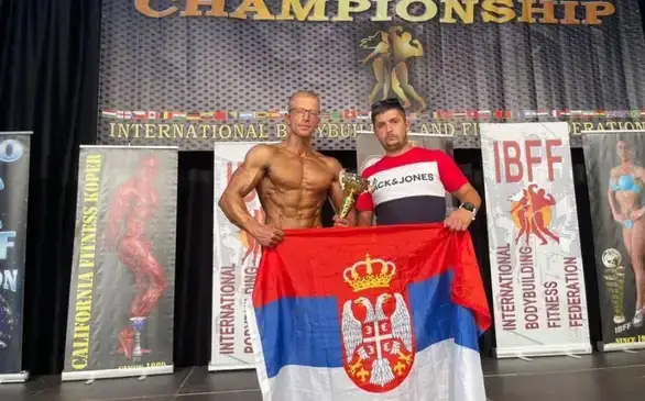 Na svetskom takmičenju „IBFF World Championship Koper 2022” Srđan Pešić osvojio drugo mesto u dve kategorije