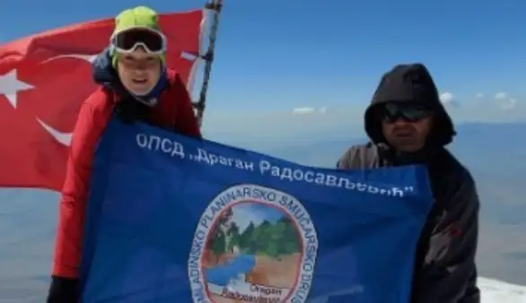 Na krovu Turske zavijorila se zastava OPSD „Dragan Radosavljević“