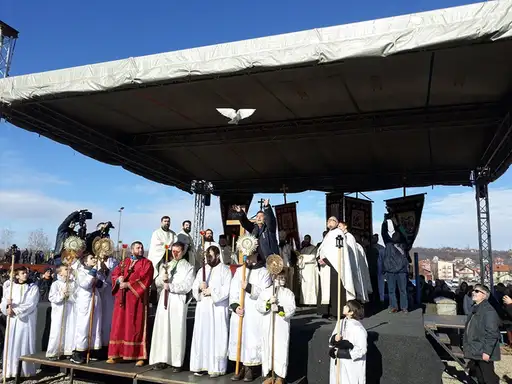 Bogojavljensko plivanje za Časni krst 19. januara u Zaječaru