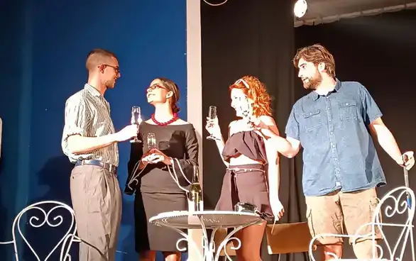 U okviru pratećeg programa 33. Festivala "Dani Zorana Radmilovića", odigrana predstava "Seks, laži i divlje guske"