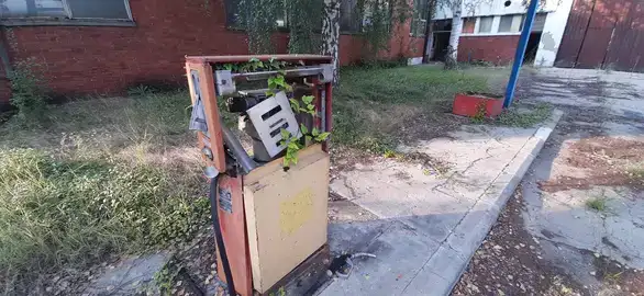 "Neće biti flaša benzina - da, jer neće biti benzina": Ekonomista o jedina dva rešenja za NIS