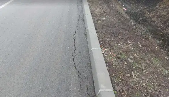 Ispucao asfalt pored novog stadiona u Zaječaru