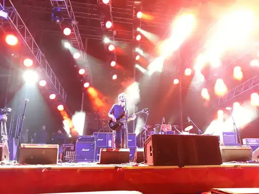 Počeo nastup demo bendova: Trenutno nastupa "Infinitiv"