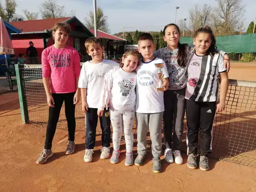 Šampionski pehar za talentovanog zaječarskog tenisera Uroša Miloševića