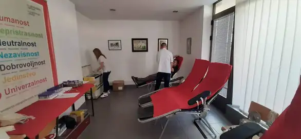 Crveni krst: Odaziv dobrovoljnih davalaca krvi odličan