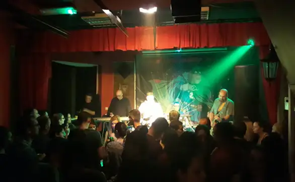 ROCKTORI sinoć svirali za malog NEMANJU! (FOTO)