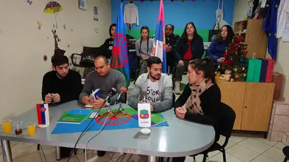 U petak podela vaučera za školski pribor za decu romske zajednice