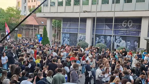 "Naš protest": Sramna emisija o "zvučnom topu" na RTS, tražimo smenu uredništva