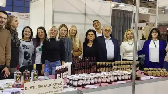 Čеtiri poljoprivrеdna gazdinstva iz Zajеčara na 17. Sajmu еtno hranе i pića u Bеogradu