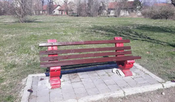 Počela sanacija klupa u Park šumi "Kraljevica"