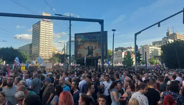 Studenti pozvali na protest večeras zbog policijske brutalnosti