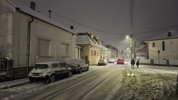 AMSS i Putevi Srbije upozoravaju vozače da na put ne polaze bez zimskih guma