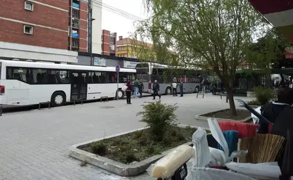 Prave se kvote za skup SNS-a u Beogradu: Spiskovi i u preduzećima u Zaječaru