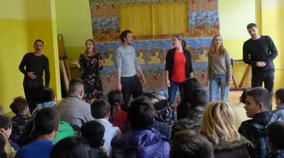 U ŠOSO "Jelena Majstorović" izvedena predstava za decu "Crvenkapa"