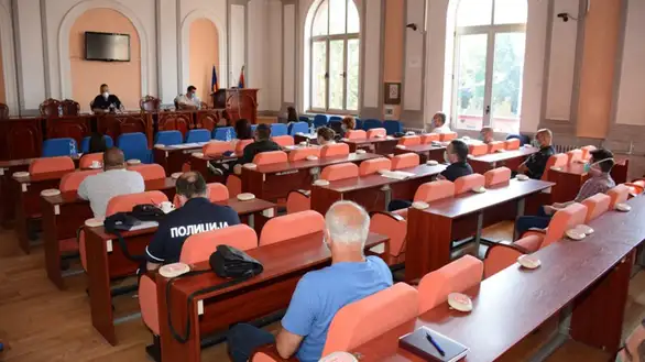 Štab za vanredne situacije doneo nove mere u skladu sa epidemiološkom situacijom