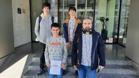 Učenik Gimnazije Pavle Kulić osvojio 2. nagradu na takmičenju iz Fizike