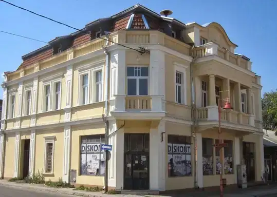 Zaječarski Kamerni hor “Lavirint” obeležio Svetski dan horskog pevanja koncertom u Omladinskom centru