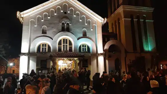 Tucindan – počinje spremanje za Božić, veruje se da se ništa ne daje niti iznosi iz kuće