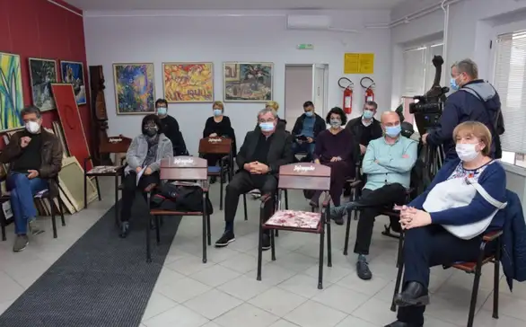 Održan okrugli sto „Umetnost kao terapija” u Klubu kulture u Kotlujevcu