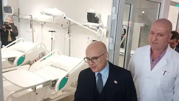 Vučević: Poslat zahtev američkim i ruskim bezbednosnim službama za istragu o zvučnom topu