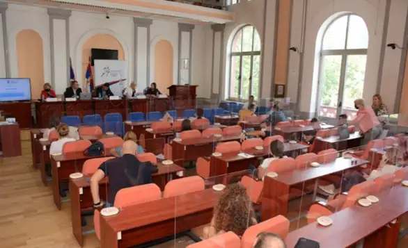 Održani okrugli stolovi u Zajеčaru: Poboljšanjе finansiranja programa i projеkata od značaja za mladе