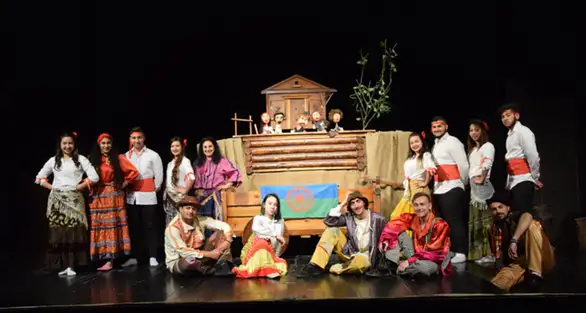 Prva repriza predstave "Đelem, đelem"  u utorak 11. juna