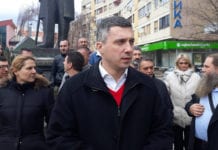 Boško Obradović (Dveri): Zvižduci na protestu su mišljenje glasne i preletačke manjine
